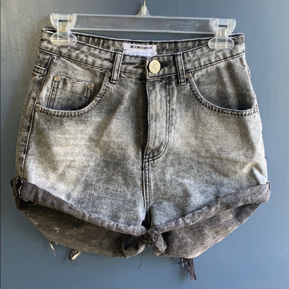 One Teaspoon High Waisted Bandit Shorts size 26